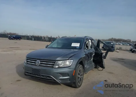 2021 Volkswagen Tiguan 2.0T Se/2.0T Se R-Line Black/2.0T Sel z USA, uszkodzony, nr VIN 3VV3B7AX6MM094384